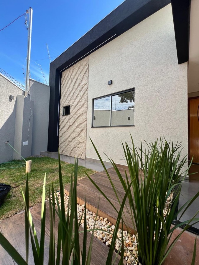 Casa à venda com 3 quartos, 1 suíte, 2 vagas e 106m² no Conjunto Residencial Recanto dos Rouxinóis, Campo Grande (MS) — foto 3 de 21