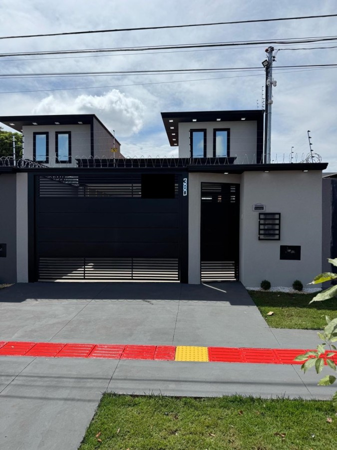 Casa à venda com 3 quartos, 3 banheiros, 2 vagas e 135m² no Vila Almeida, Campo Grande — foto principal