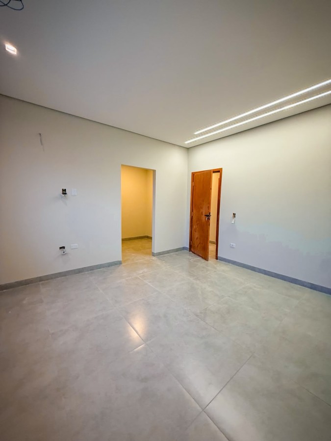 Casa à venda com 3 quartos, 1 suíte, 2 vagas e 129m² no Vila Manoel Taveira, Campo Grande (MS) — foto 10 de 17