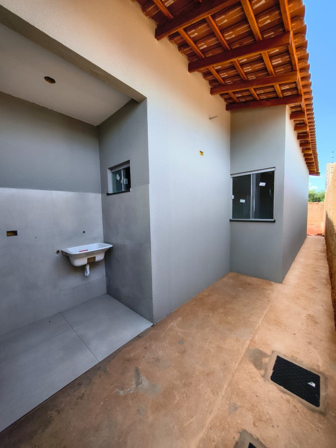 Casa à venda com 2 quartos, 1 banheiro, 1 vaga e 51m² no SILVIA REGINA &lt, Campo Grande (MS) — foto 11 de 12